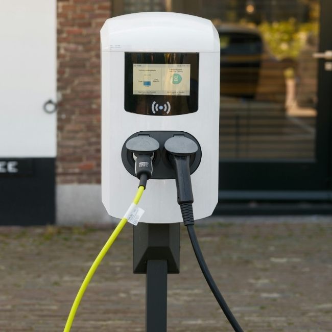 borne de recharge pour vehicule electrique - tamsol montpellier